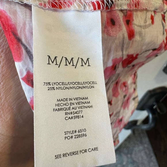 CAbi Besotted Top #6510 - Picture 4 of 6